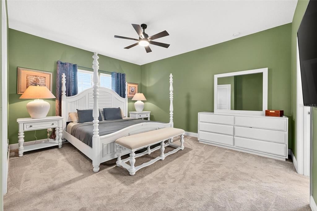 En Venta: $496,000 (4 camas, 3 baños, 2344 Pies cuadrados)