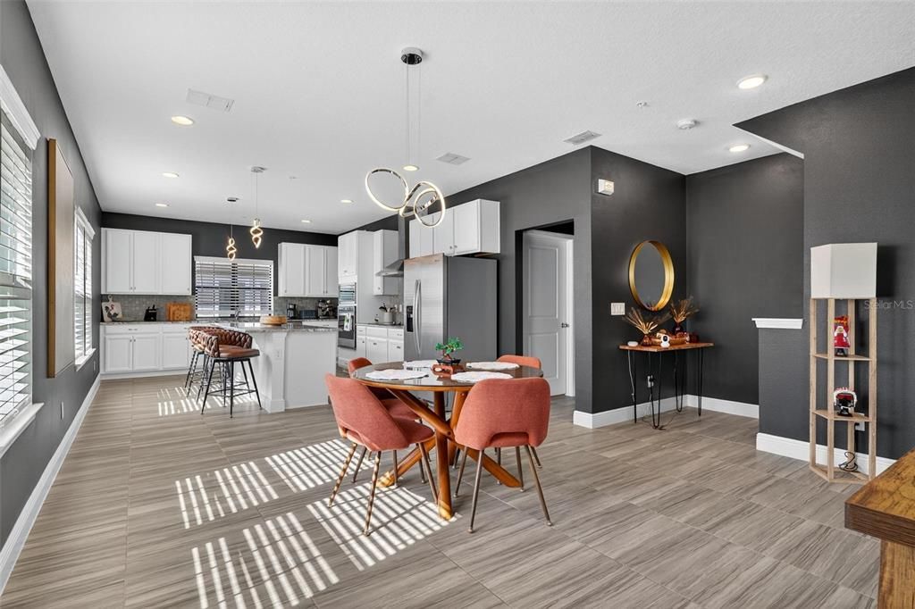 En Venta: $496,000 (4 camas, 3 baños, 2344 Pies cuadrados)