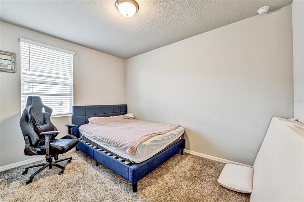 На продажу: $345,000 (3 спален, 2 ванн, 1695 Квадратных фут)