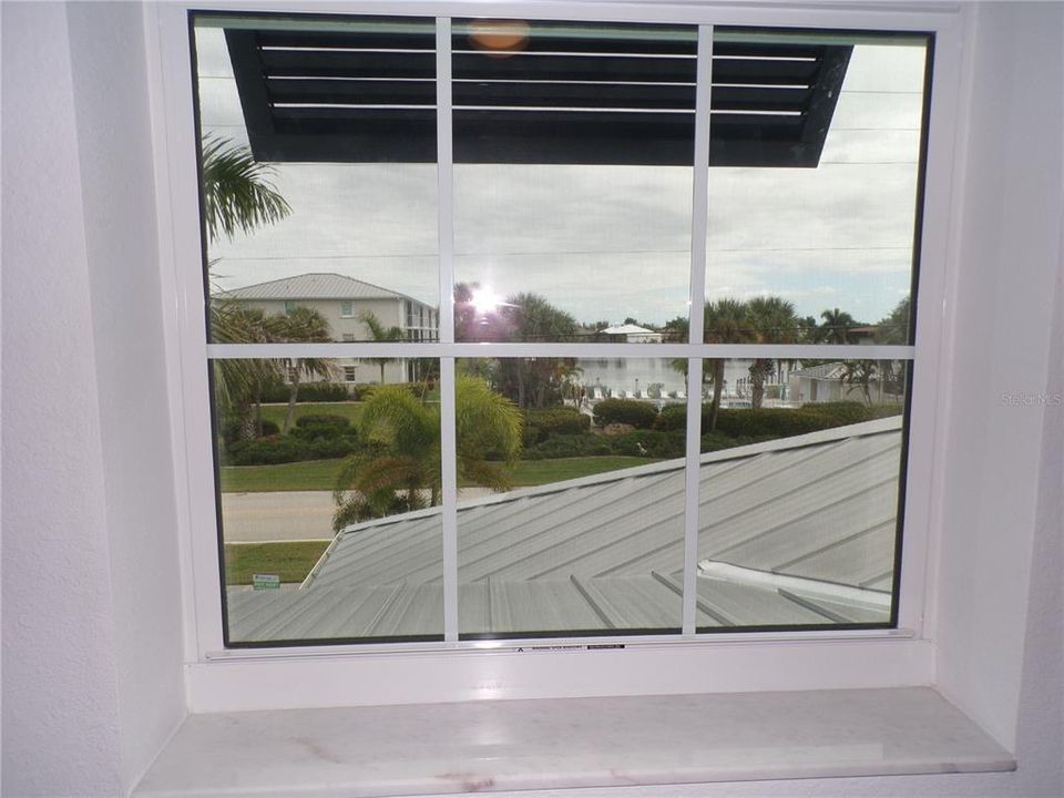 For Rent: $2,400 (3 beds, 3 baths, 1896 Square Feet)