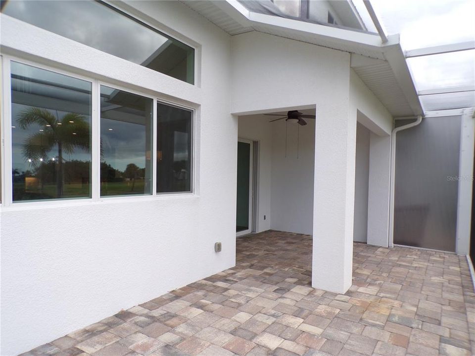 For Rent: $2,400 (3 beds, 3 baths, 1896 Square Feet)