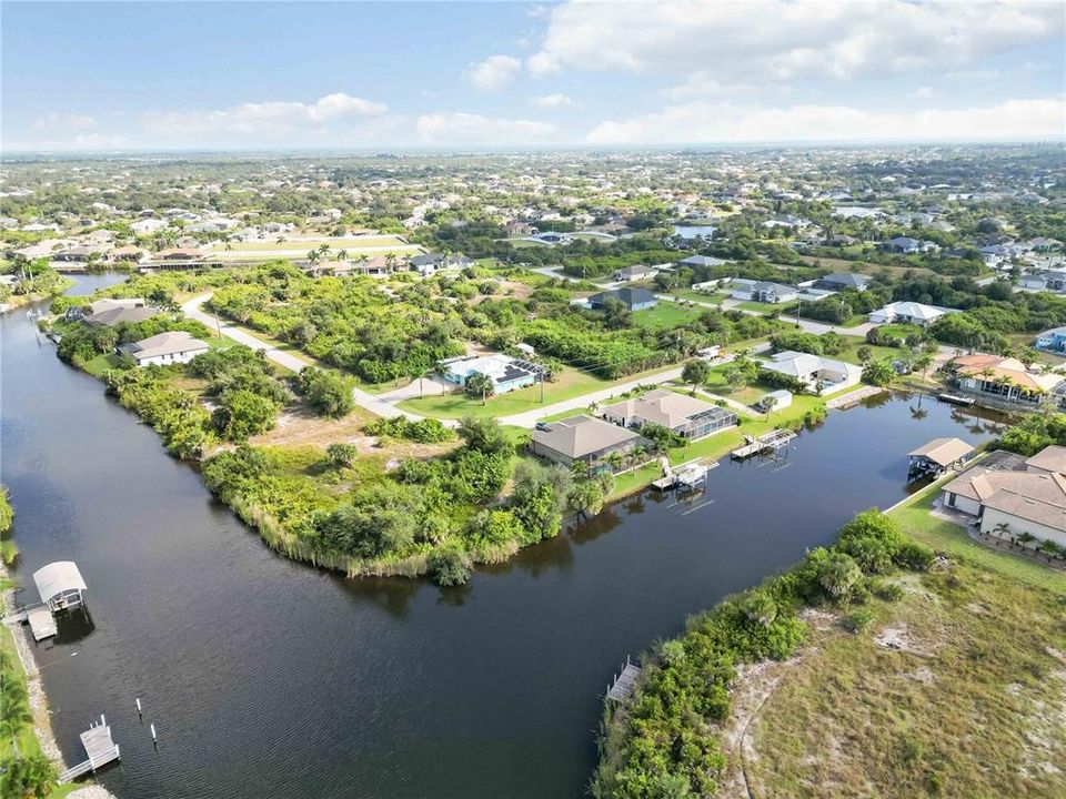 En Venta: $859,900 (3 camas, 2 baños, 1975 Pies cuadrados)