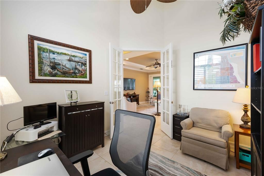 En Venta: $859,900 (3 camas, 2 baños, 1975 Pies cuadrados)