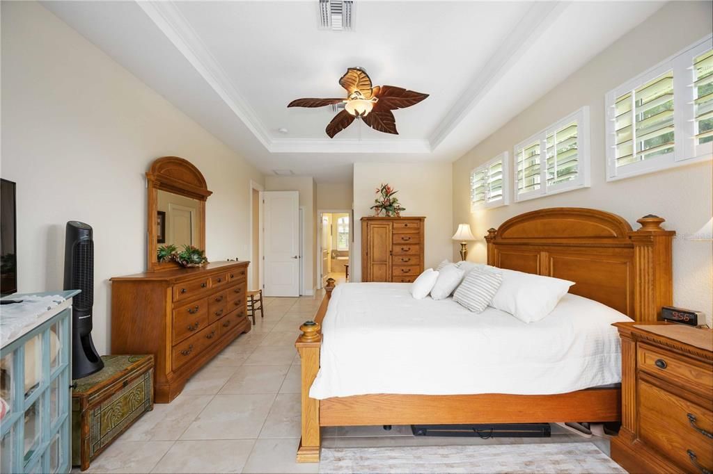 En Venta: $859,900 (3 camas, 2 baños, 1975 Pies cuadrados)