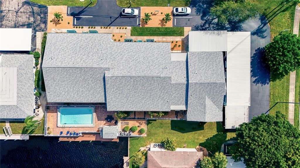 Active With Contract: $169,900 (2 beds, 2 baths, 1111 Square Feet)