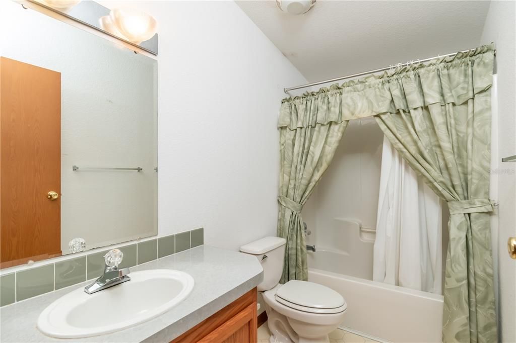 待售: $995,000 (3 贝兹, 2 浴室, 2094 平方英尺)