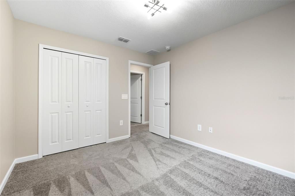 For Rent: $3,100 (6 beds, 3 baths, 2575 Square Feet)