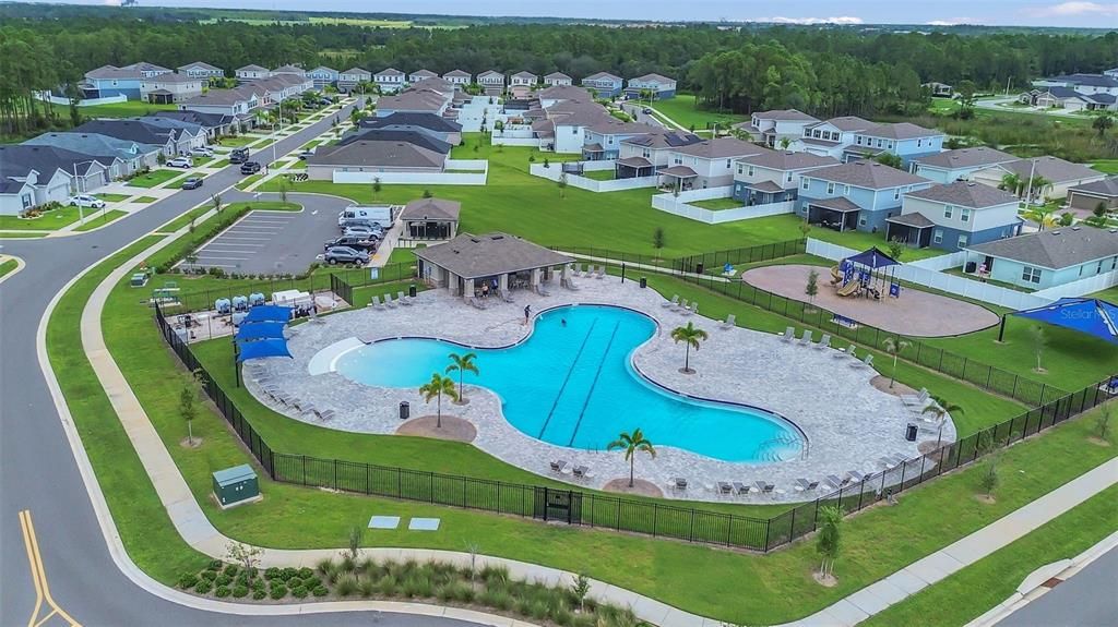 For Rent: $3,100 (6 beds, 3 baths, 2575 Square Feet)