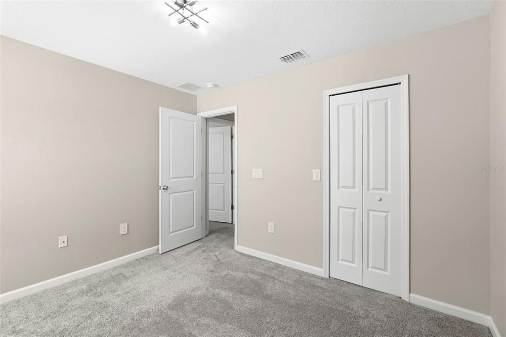 For Rent: $3,100 (6 beds, 3 baths, 2575 Square Feet)