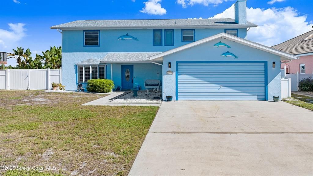 En Venta: $1,000,000 (4 camas, 2 baños, 2900 Pies cuadrados)