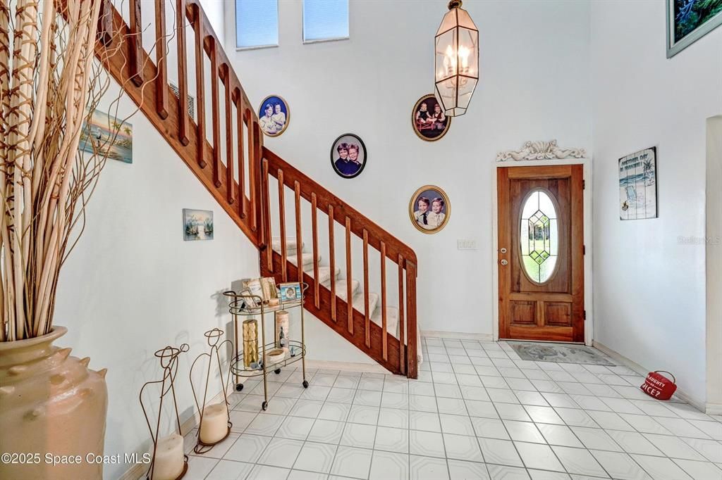 En Venta: $1,000,000 (4 camas, 2 baños, 2900 Pies cuadrados)