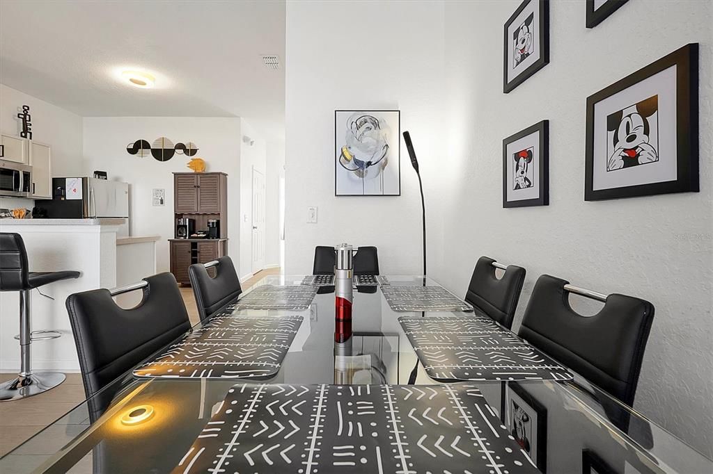 Active With Contract: $412,900 (3 beds, 3 baths, 1440 Square Feet)