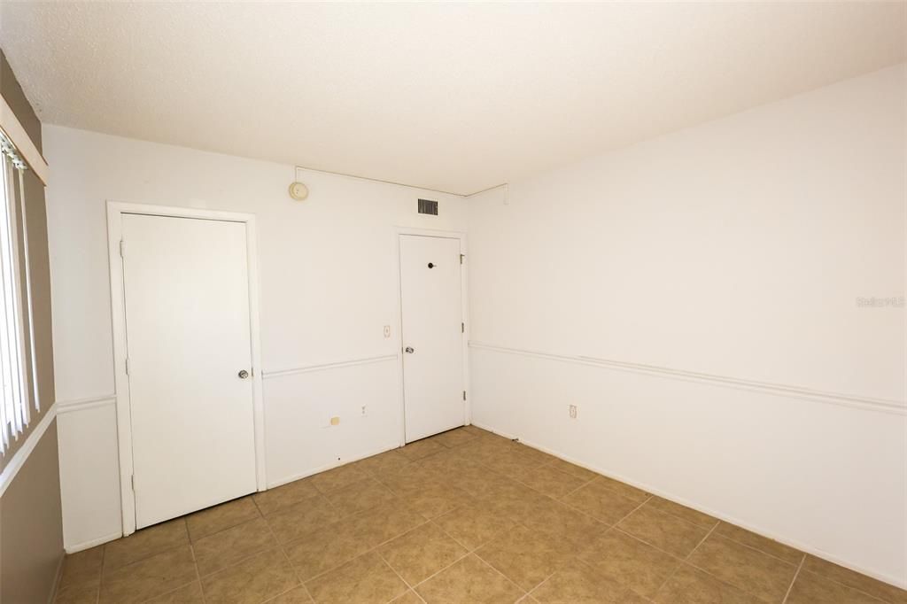 For Rent: $1,500 (2 beds, 2 baths, 930 Square Feet)