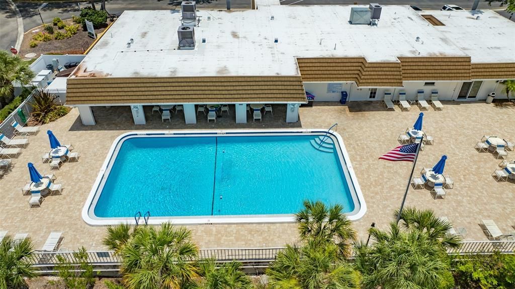 For Sale: $279,900 (2 beds, 2 baths, 1312 Square Feet)