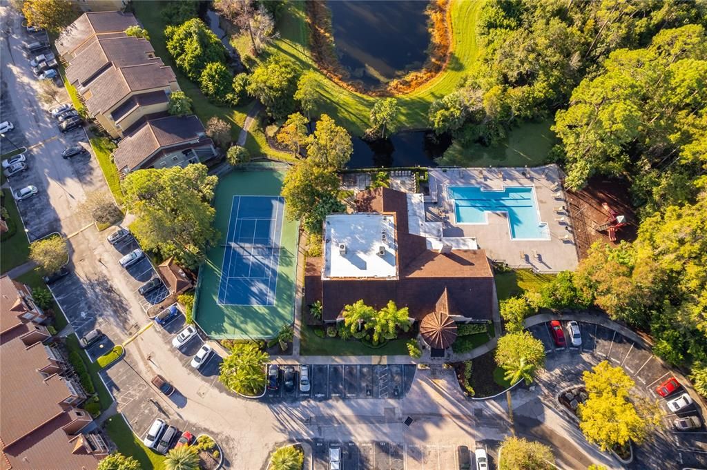 For Sale: $189,900 (2 beds, 2 baths, 988 Square Feet)