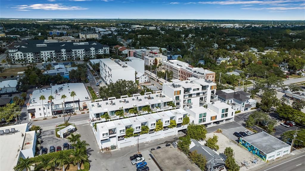 For Sale: $2,425,000 (4 beds, 3 baths, 2737 Square Feet)