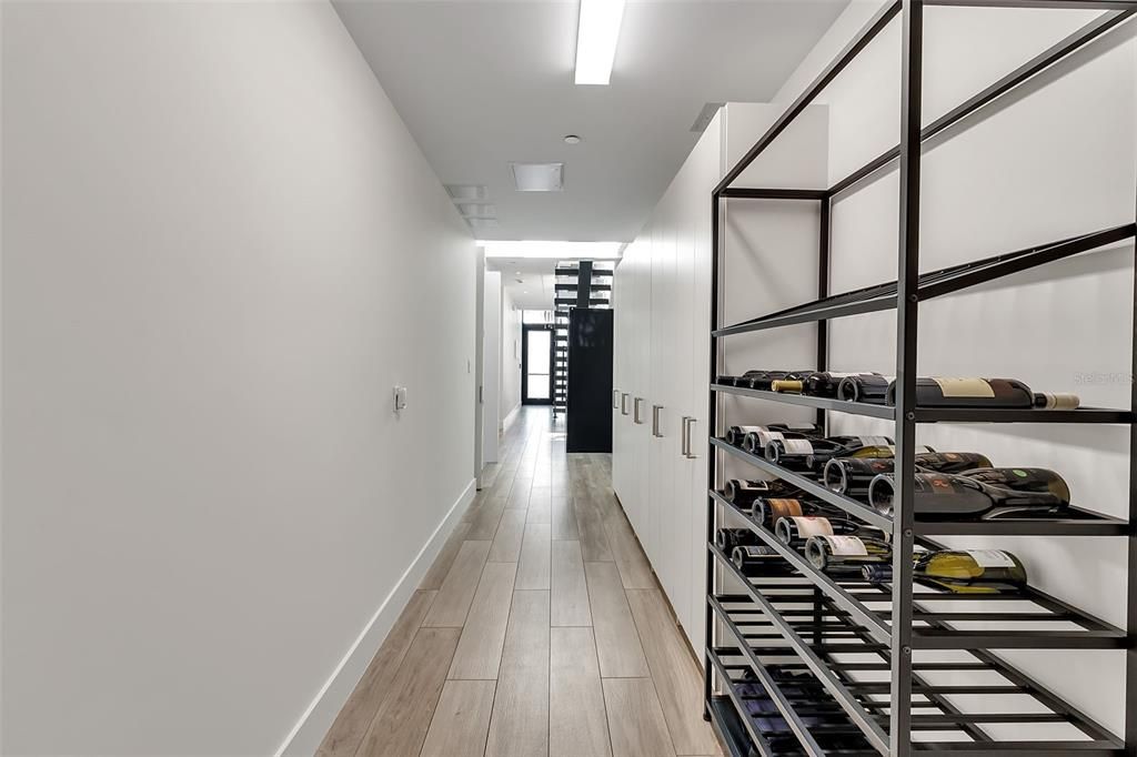 For Sale: $2,425,000 (4 beds, 3 baths, 2737 Square Feet)