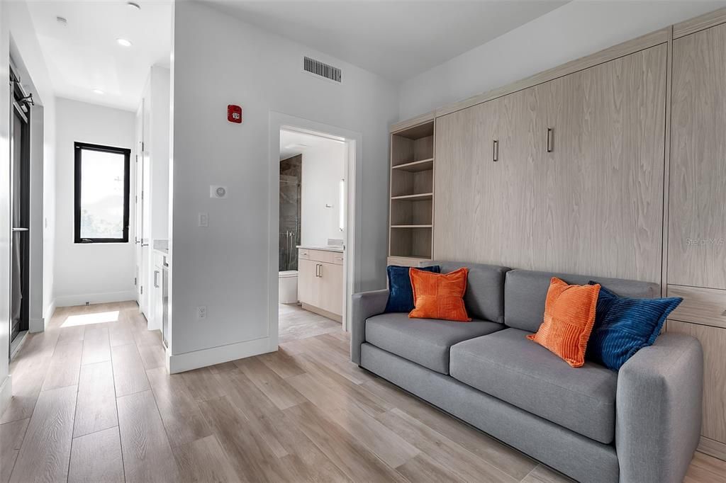 For Sale: $2,425,000 (4 beds, 3 baths, 2737 Square Feet)