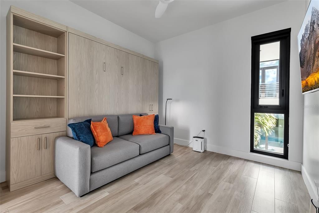 For Sale: $2,425,000 (4 beds, 3 baths, 2737 Square Feet)