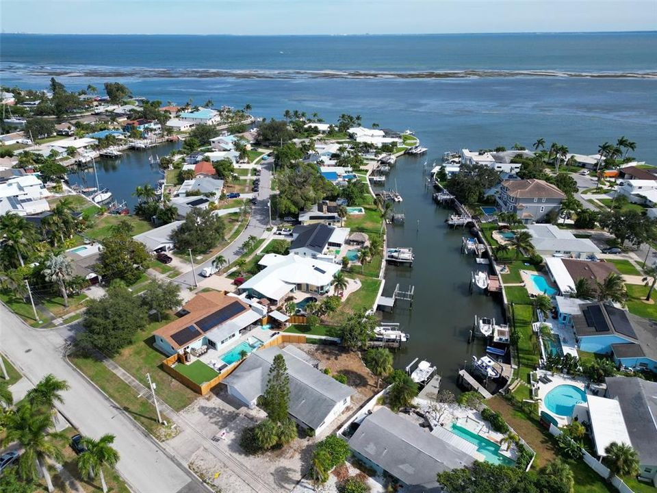 Activo con contrato: $450,000 (3 camas, 2 baños, 1310 Pies cuadrados)