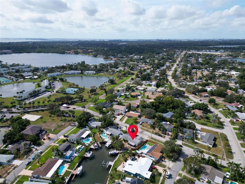 Activo con contrato: $450,000 (3 camas, 2 baños, 1310 Pies cuadrados)