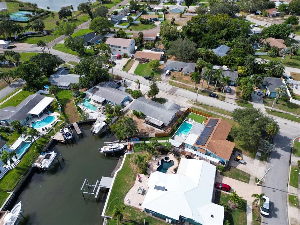 Activo con contrato: $450,000 (3 camas, 2 baños, 1310 Pies cuadrados)