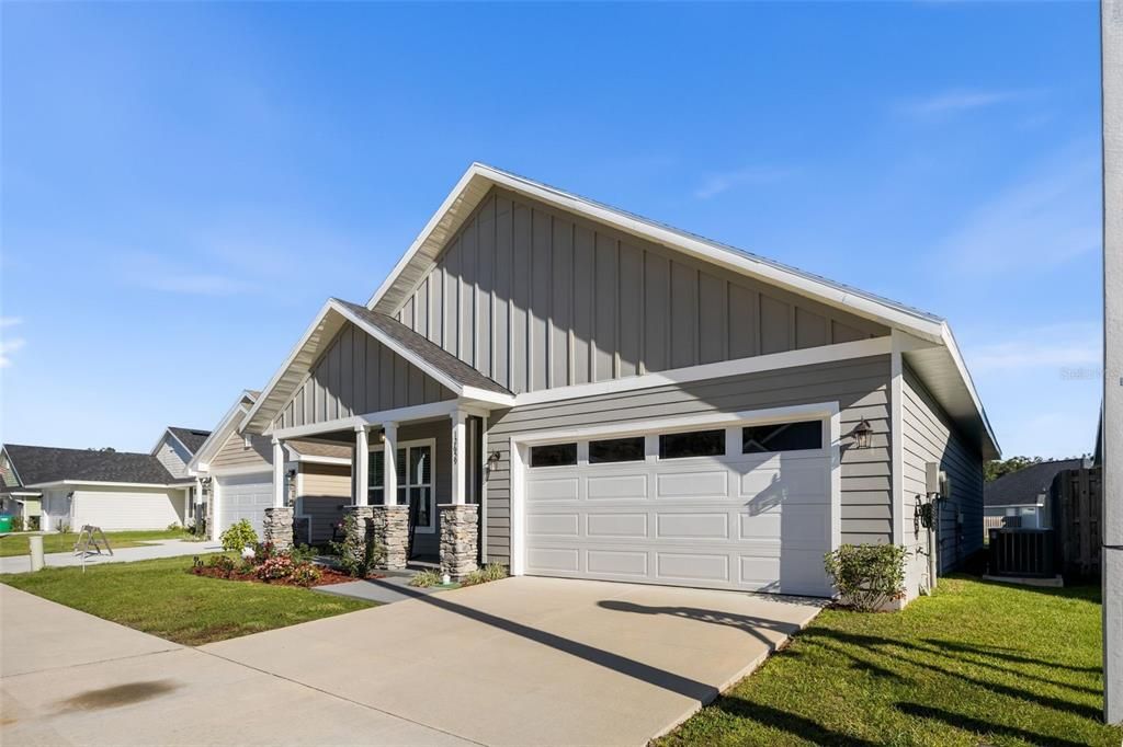 For Sale: $310,000 (3 beds, 2 baths, 1457 Square Feet)