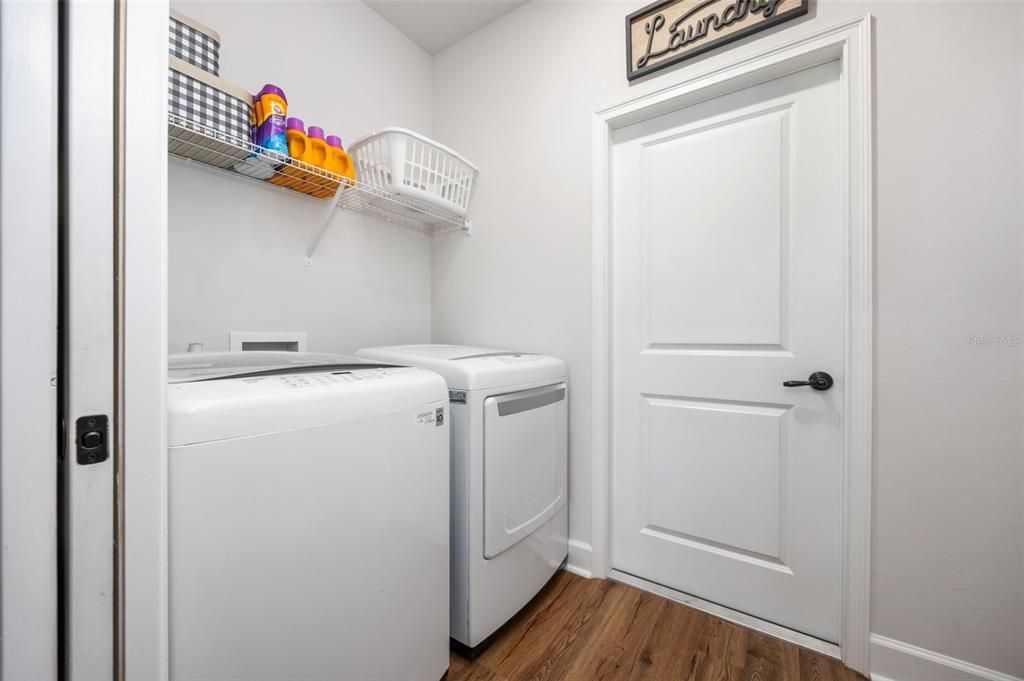 For Sale: $310,000 (3 beds, 2 baths, 1457 Square Feet)