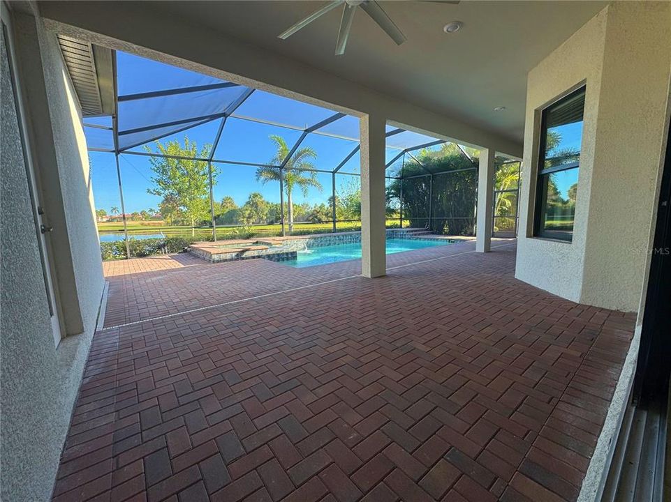 For Sale: $1,290,000 (4 beds, 3 baths, 2810 Square Feet)