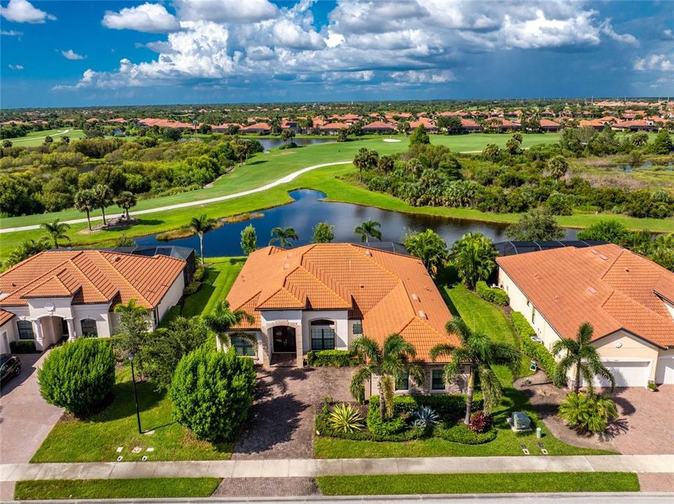 For Sale: $1,290,000 (4 beds, 3 baths, 2810 Square Feet)