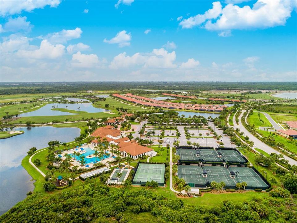 For Sale: $1,290,000 (4 beds, 3 baths, 2810 Square Feet)