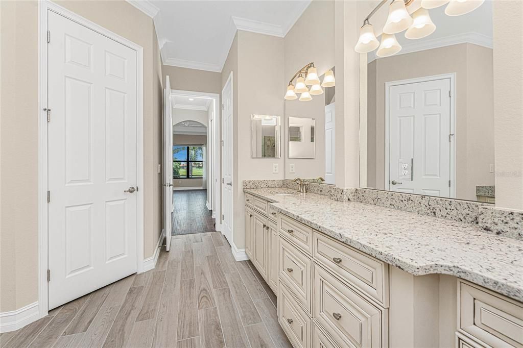 For Sale: $1,290,000 (4 beds, 3 baths, 2810 Square Feet)