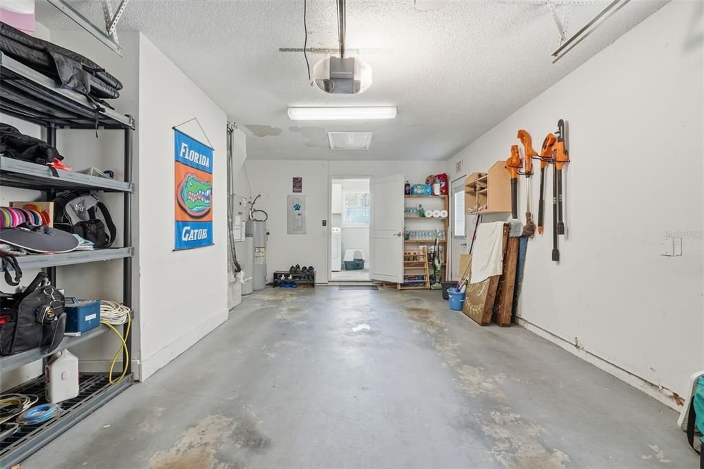 Под контрактом: $224,900 (3 спален, 2 ванн, 1162 Квадратных фут)