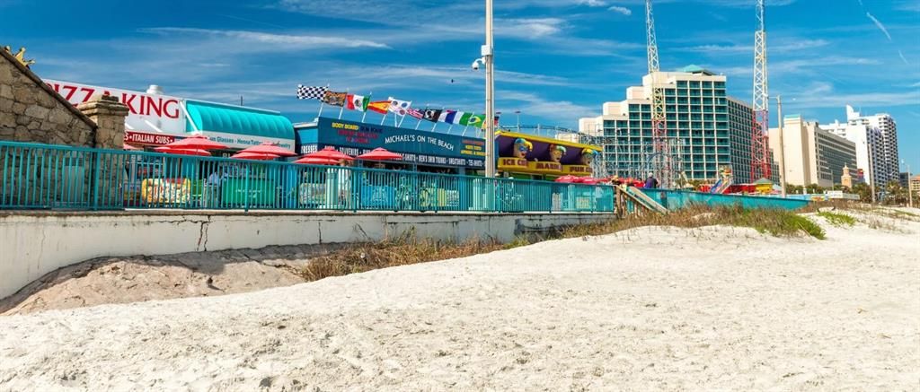 For Sale: $599,990 (4 beds, 3 baths, 2471 Square Feet)