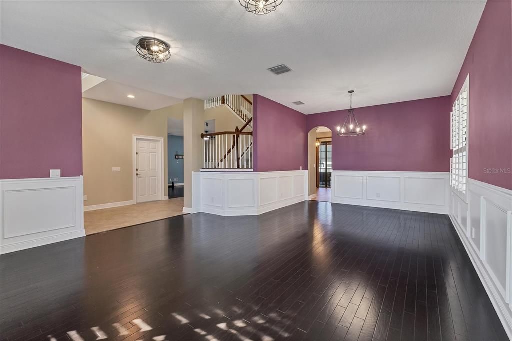 For Sale: $925,000 (5 beds, 3 baths, 3439 Square Feet)