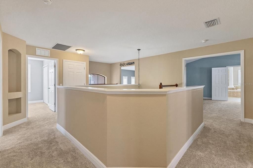 For Sale: $925,000 (5 beds, 3 baths, 3439 Square Feet)