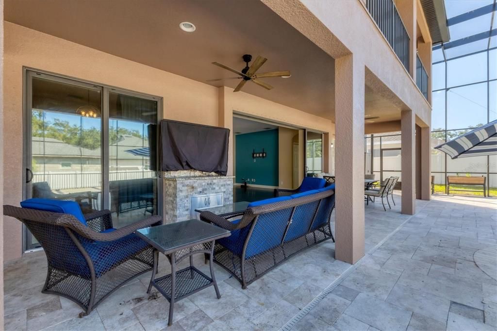 For Sale: $925,000 (5 beds, 3 baths, 3439 Square Feet)