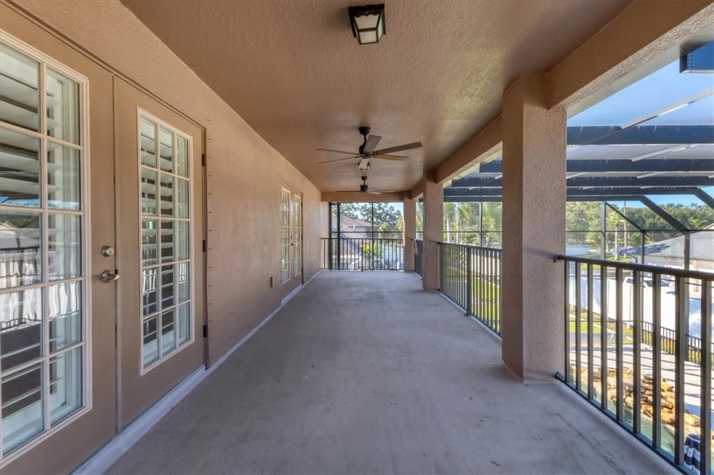 For Sale: $925,000 (5 beds, 3 baths, 3439 Square Feet)