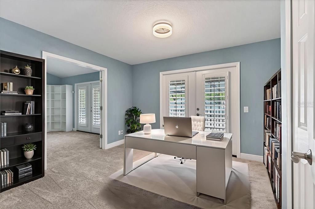 For Sale: $925,000 (5 beds, 3 baths, 3439 Square Feet)