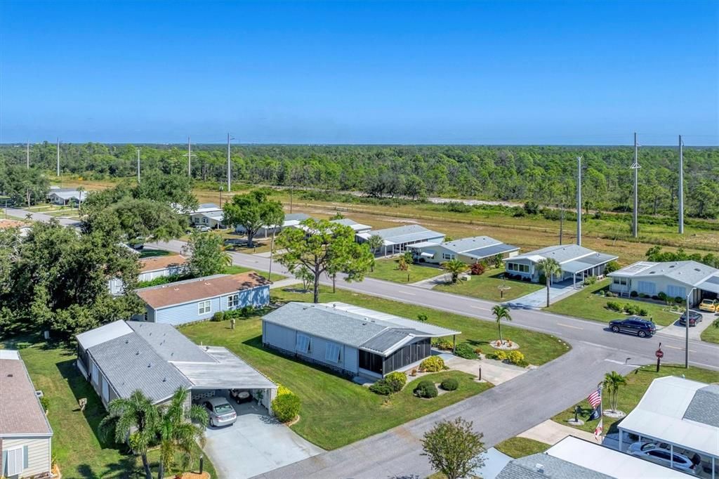 合同活跃: $185,000 (2 贝兹, 2 浴室, 1144 平方英尺)