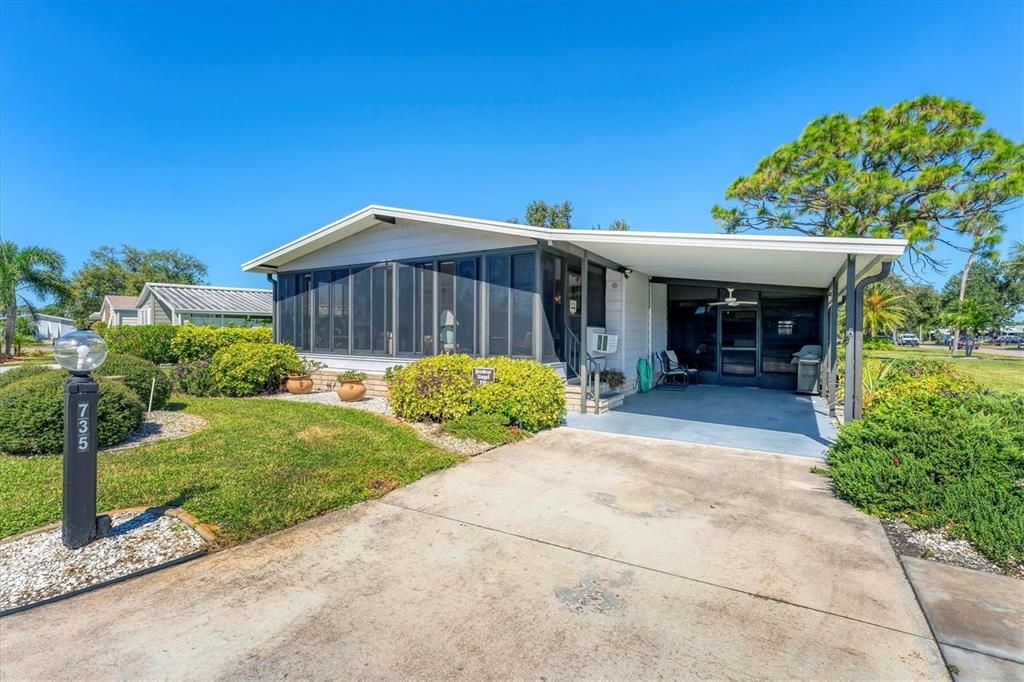 合同活跃: $185,000 (2 贝兹, 2 浴室, 1144 平方英尺)