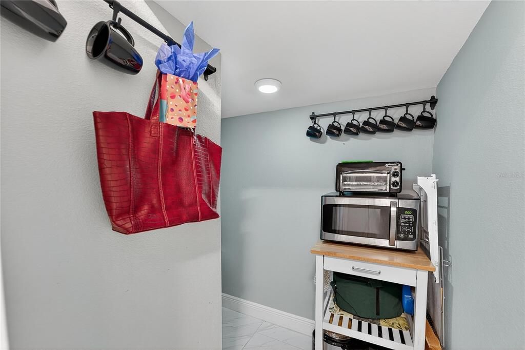 待售: $850,000 (4 贝兹, 4 浴室, 3618 平方英尺)