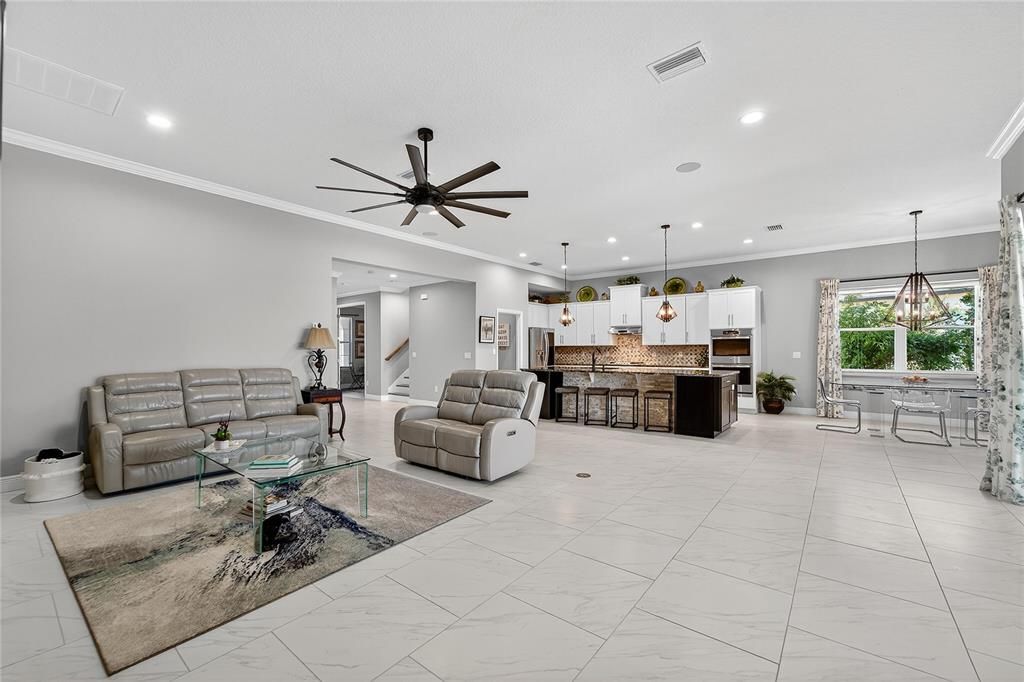 待售: $850,000 (4 贝兹, 4 浴室, 3618 平方英尺)