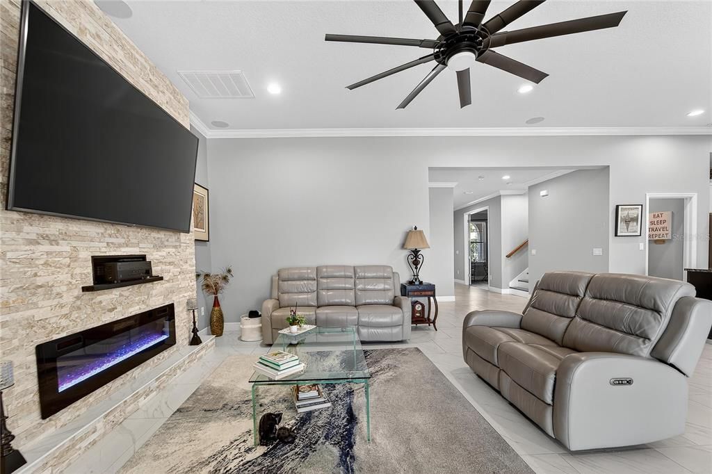 待售: $850,000 (4 贝兹, 4 浴室, 3618 平方英尺)