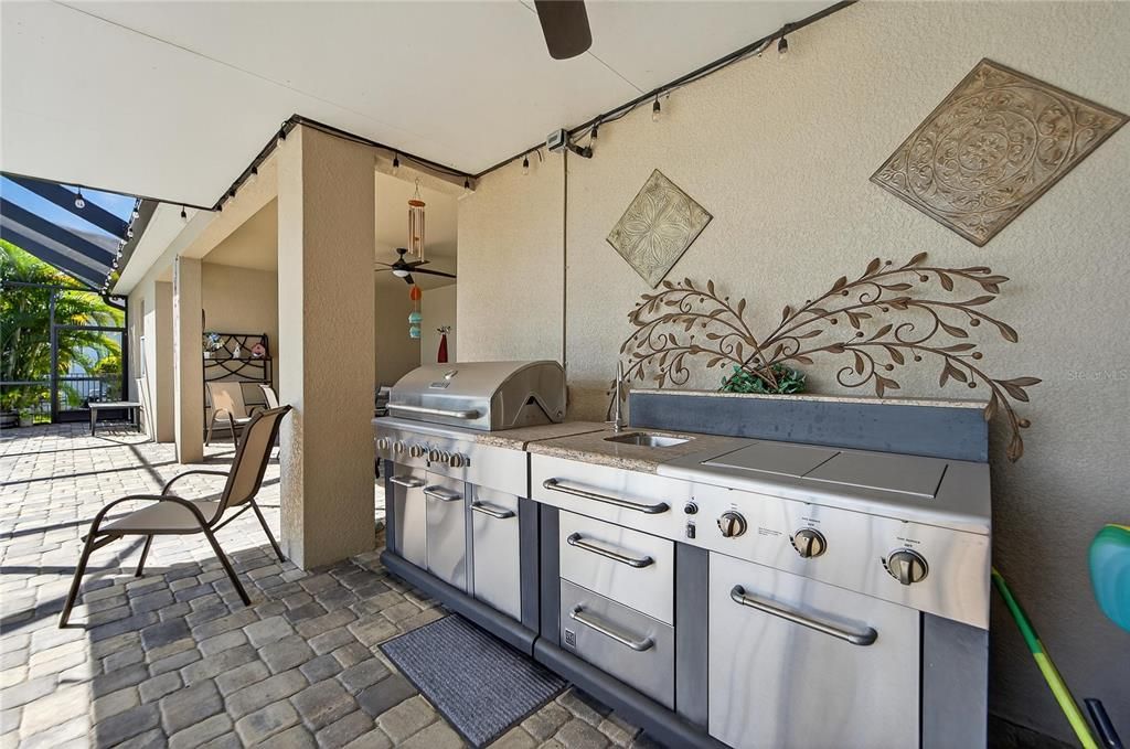 待售: $850,000 (4 贝兹, 4 浴室, 3618 平方英尺)