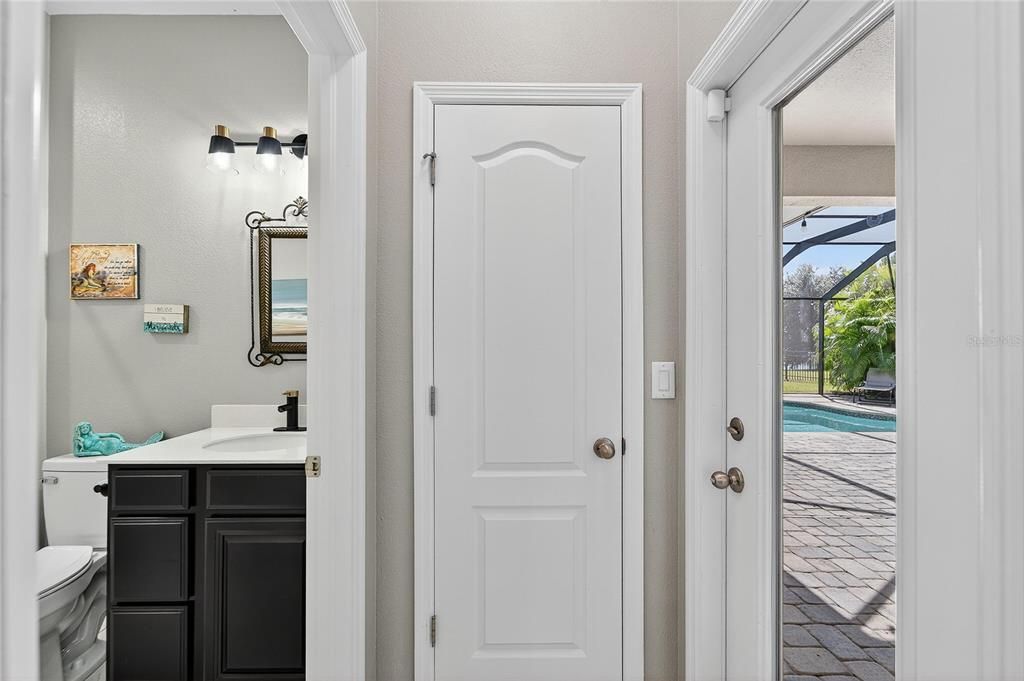 待售: $850,000 (4 贝兹, 4 浴室, 3618 平方英尺)