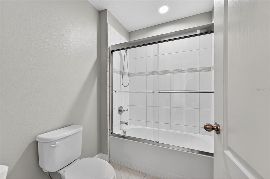 待售: $850,000 (4 贝兹, 4 浴室, 3618 平方英尺)