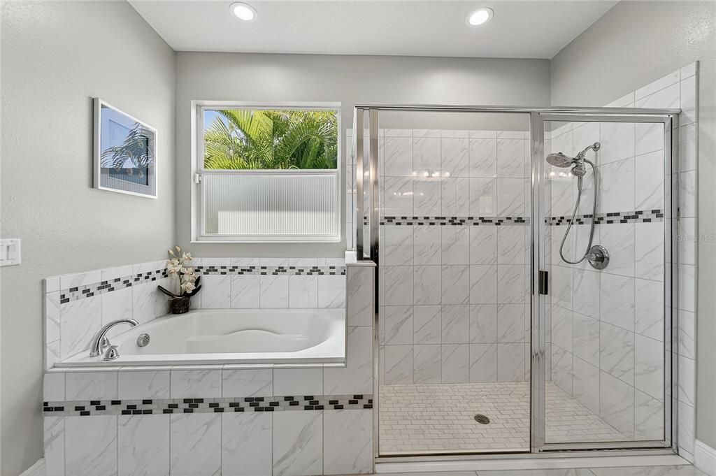 待售: $850,000 (4 贝兹, 4 浴室, 3618 平方英尺)