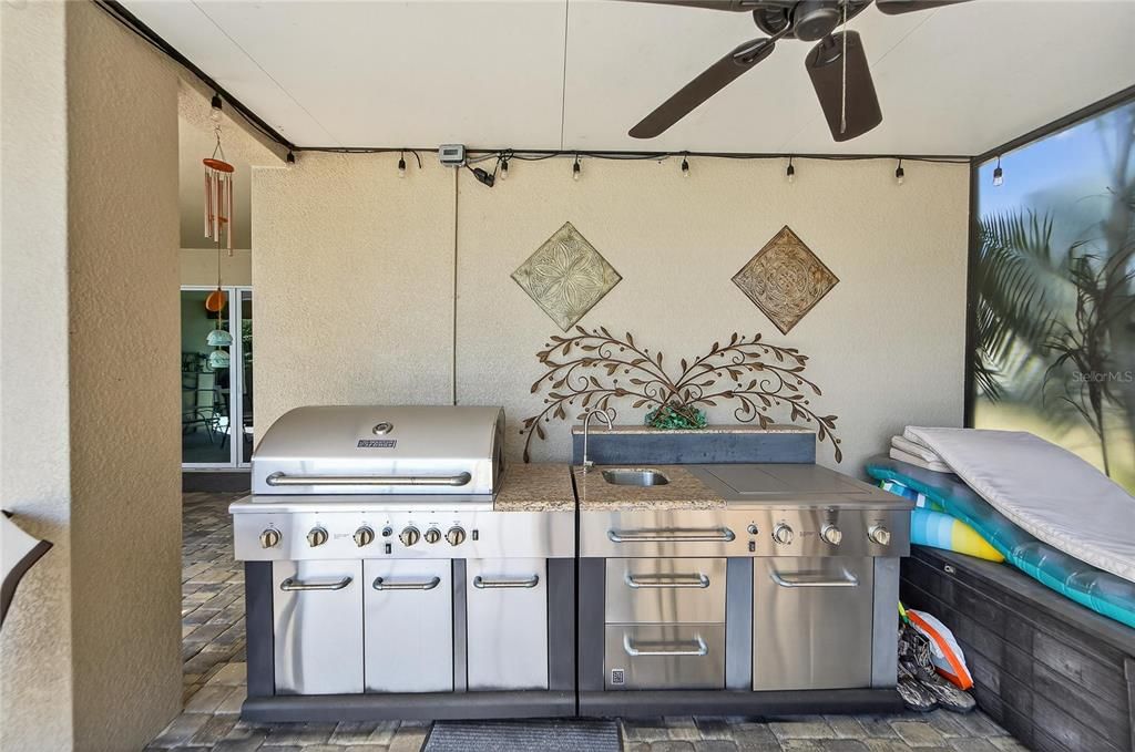 待售: $850,000 (4 贝兹, 4 浴室, 3618 平方英尺)