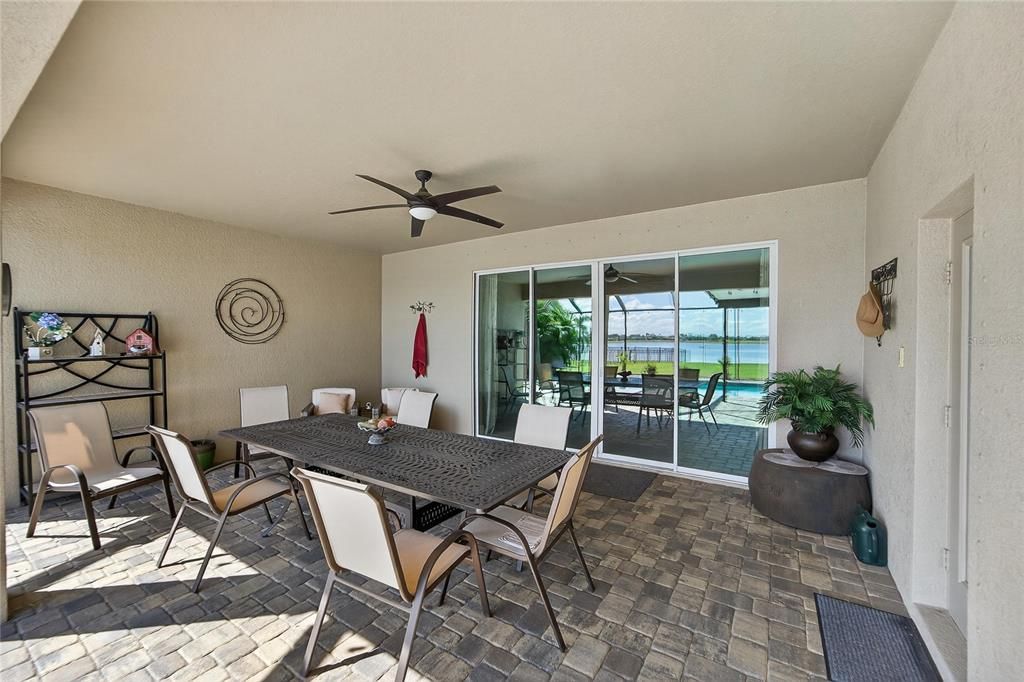 待售: $850,000 (4 贝兹, 4 浴室, 3618 平方英尺)